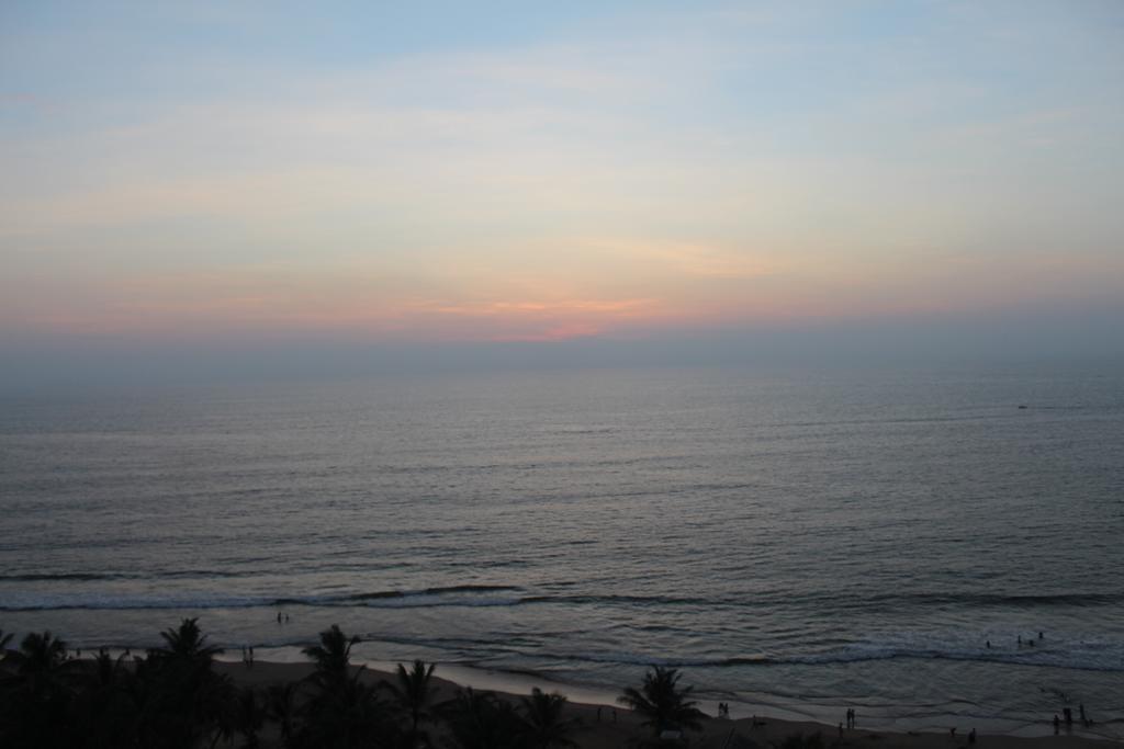 Cozy Sea View Luxury Apartment, Fully Furnished, 2 Bedrooms, 2 Bathrooms Dehiwala-Mount Lavinia Exterior photo